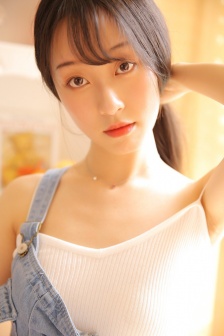 2021年美剧大尺寸美丽新世界